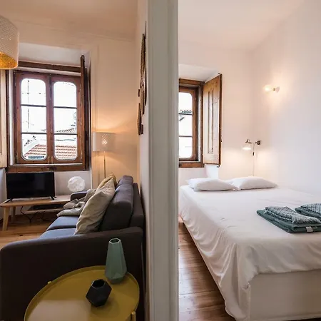 Apartment Character Baixa *